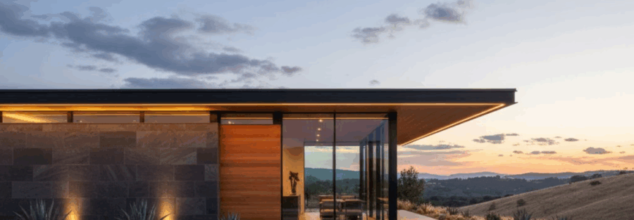 house with flat roof, requiring inspection or flat roof leak repair in DFW