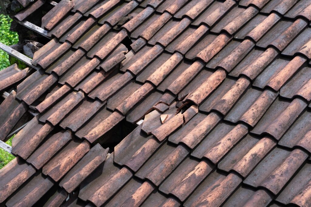 roof with broken tiles